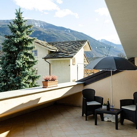 Sarre Skyline Apartment - Relax In Valle D'Aosta Zewnętrze zdjęcie