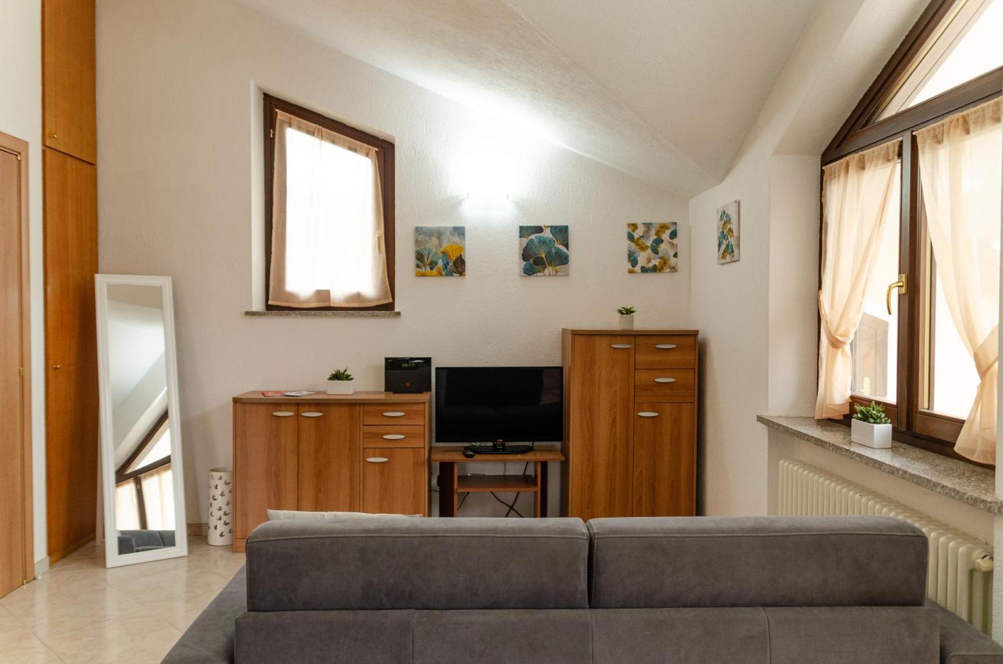 Sarre Skyline Apartment - Relax In Valle D'Aosta Zewnętrze zdjęcie